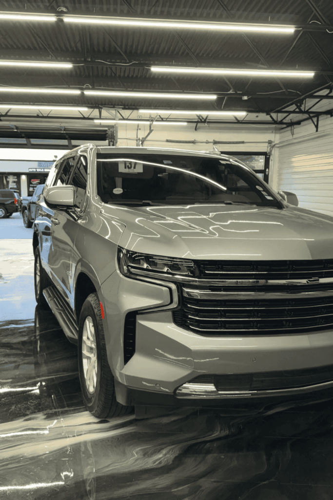 image of a suv after hand carwash